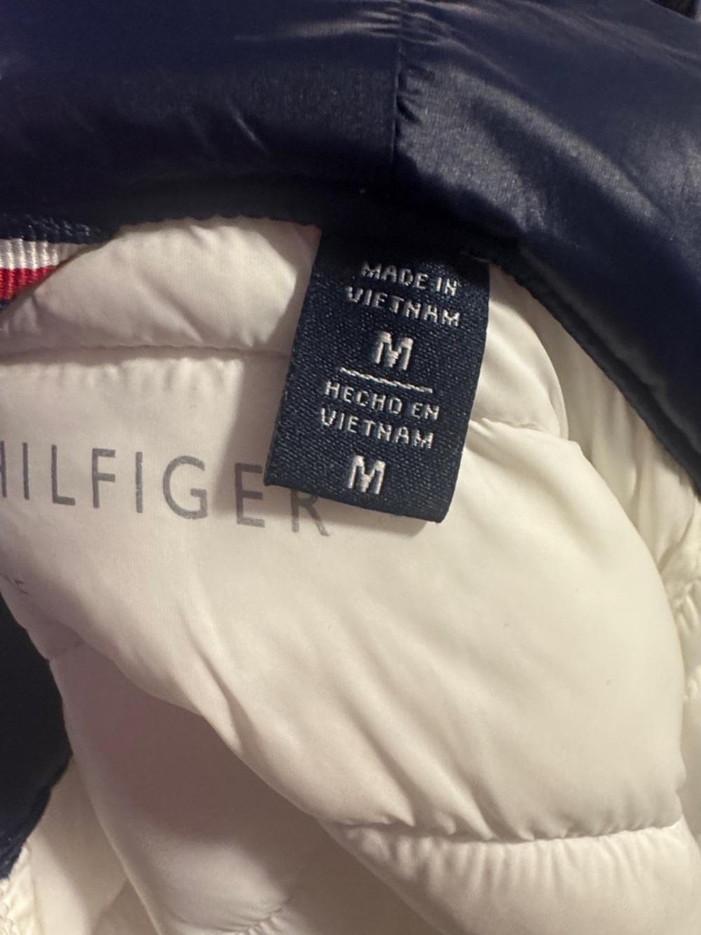 Tommy Hilfiger White Quilted Puffer Jacket with Navy Hood - Picture 10 of 10